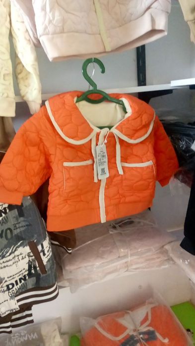 Bollar Xitoy kiyimlari sifati yaxshi mazza qilib keyib yuradi