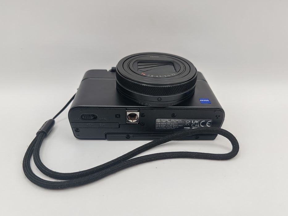 Camera compactă Sony RX100 VII, Mark vii, 7