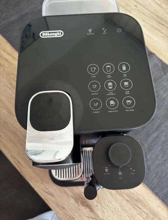 Aparat de cafea Nespresso Gran Lattissima