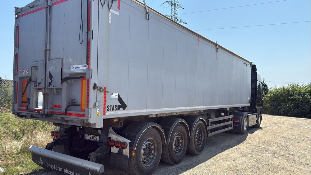 2 x Semiremorci basculabile STAS 56m3