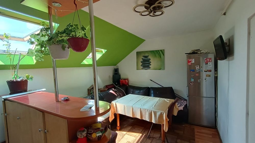 Vând apartament 2 camere