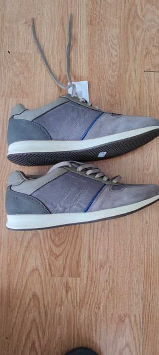 Нови оригинални обувки Geox