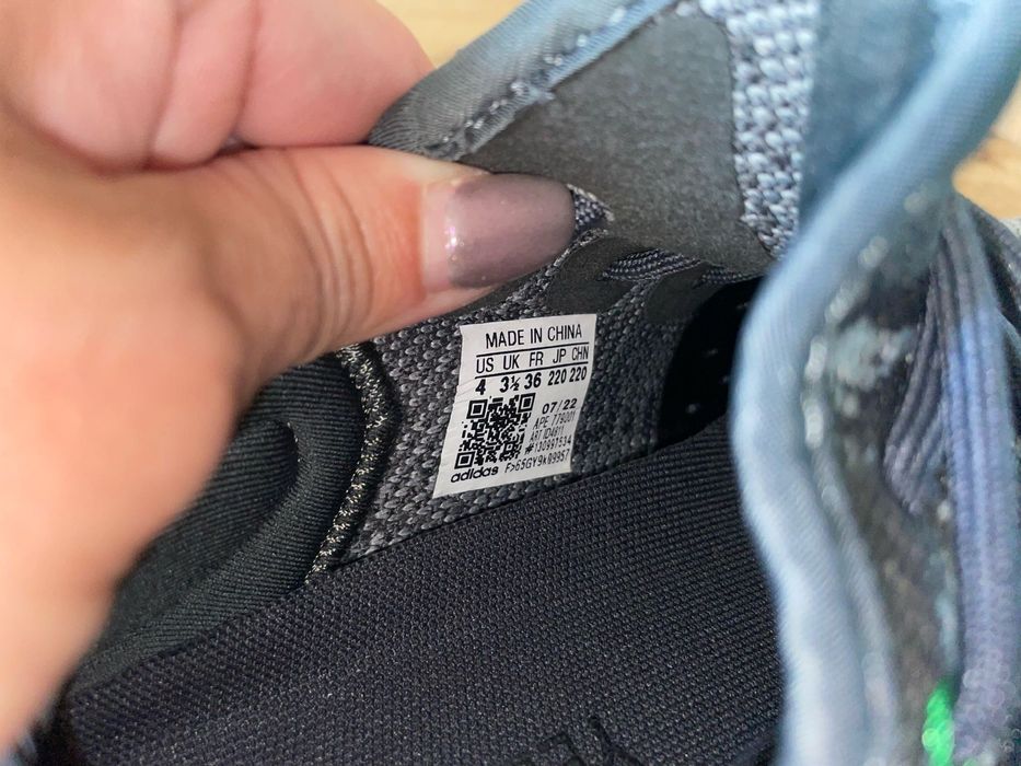 Sneakers ADIDAS yeezy nr 36