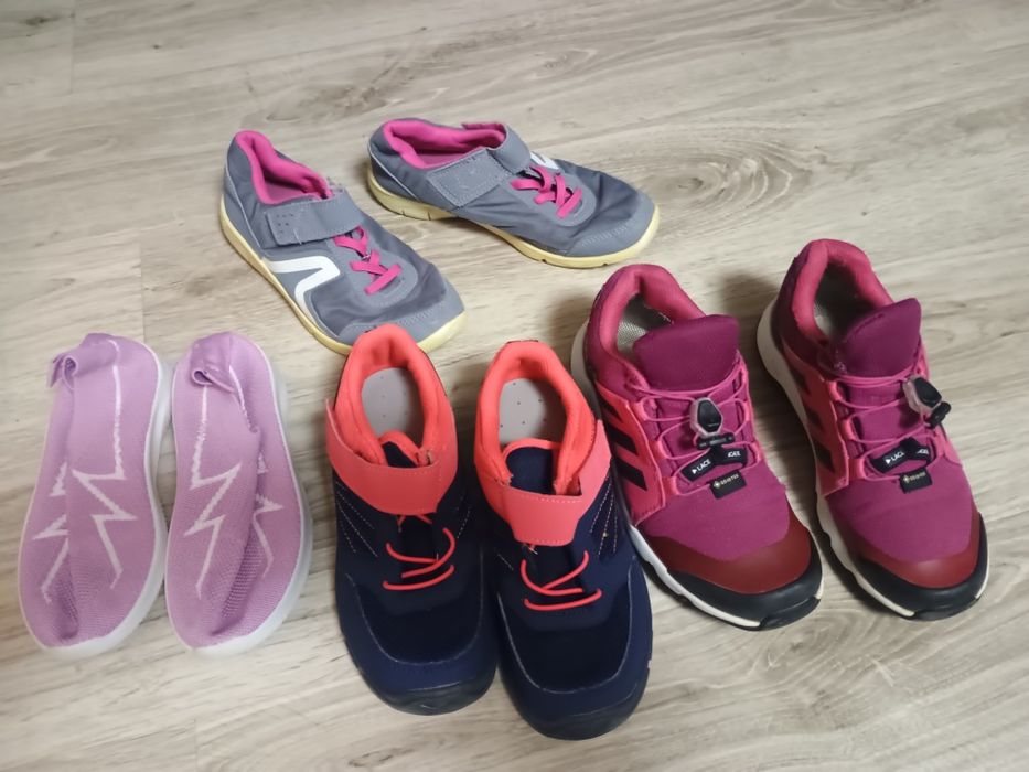 Lot adidasi fete 33/34