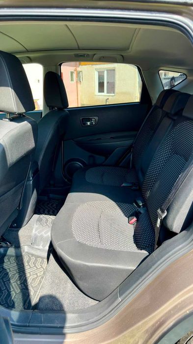 Nissan Qashqai 2.0 dCi | 150 CP | Panoramic | Maro | Cameră