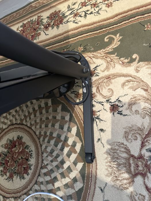 Продаю беговую дорожку