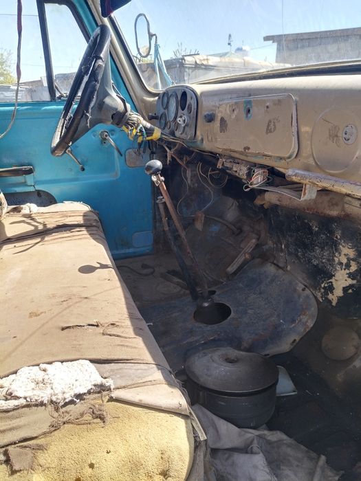 Продам газ 52 без двигателя