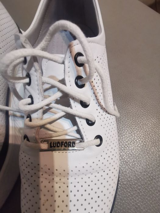 Дамски кецове естествена кожа 38 номер