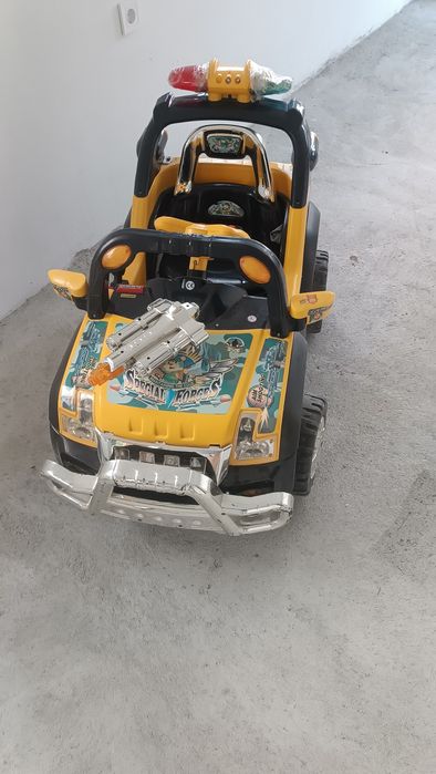 Детски джип за деца над три год.