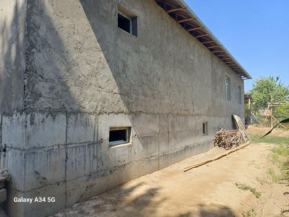 45000$ uy sotiladi srochna