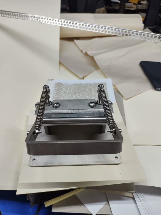 Masina subtiat șerfuit piele dispozitiv curele bratari ceas piele