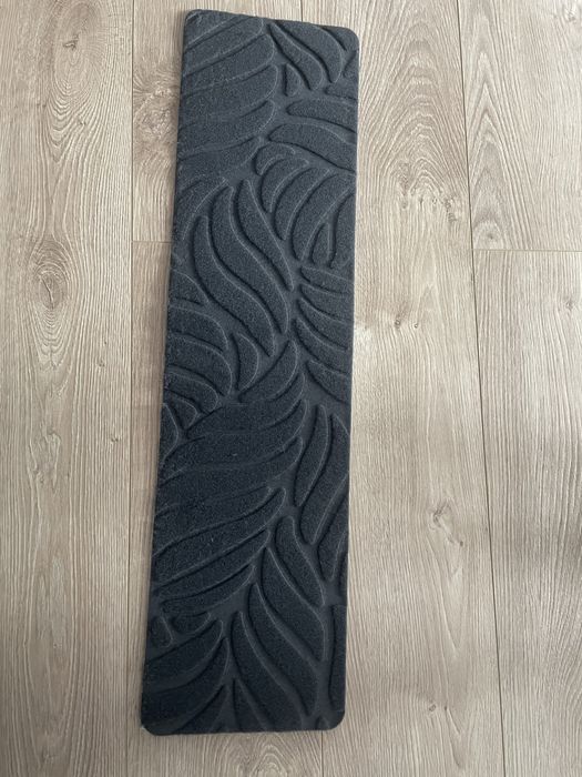 Самозалепващи стелки за стълби