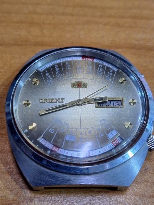 Orient multiyear calendar
