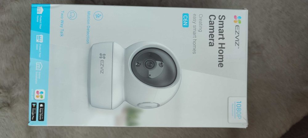 Вътрешна IP камера Ezviz C6N WiFi 2 Mpx FullHD Бебефон Въртяща се Приложение