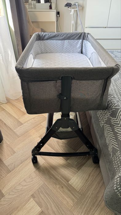 Кроватка манеж с матрасом