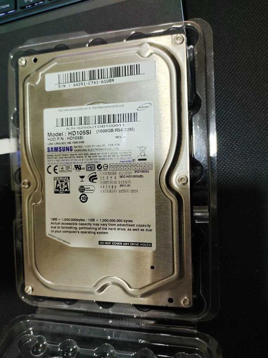 Продам жесткий диск (хард) 1 Тб !!!