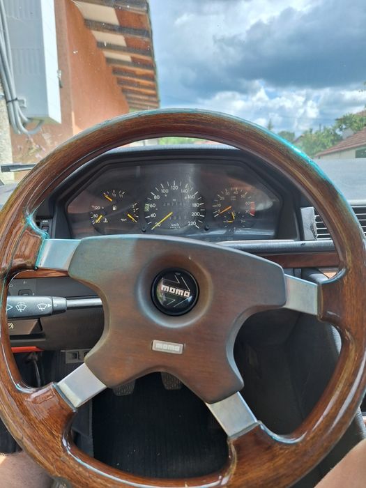 Mercedes w124 2.0i