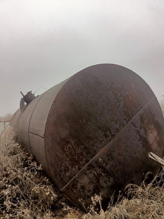 Продам ёмкость метальческая