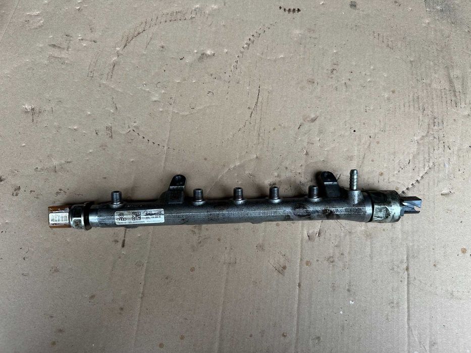 Rampa injectoare completa 1.6 TDI CAY