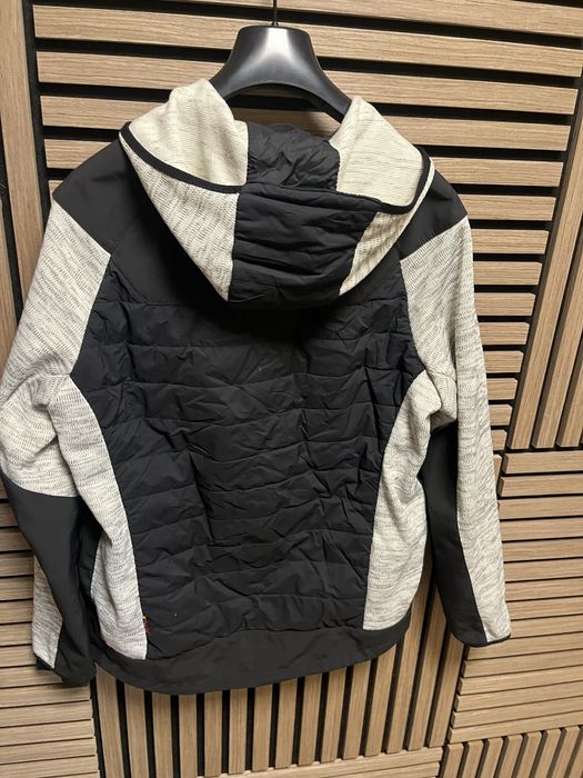 BLAKLADER - Хибридно  яке размер М / Оригинал