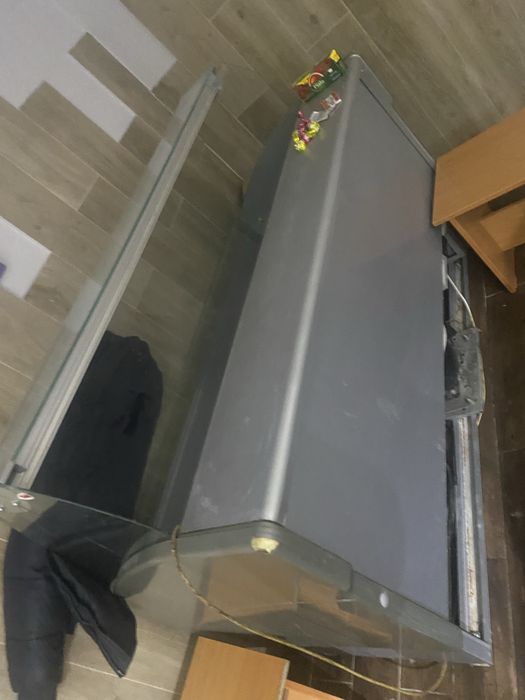 Продам Ларь, бонета, витрина , холодильник