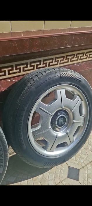 Rolls Royse fantom diska balon sotiladi
