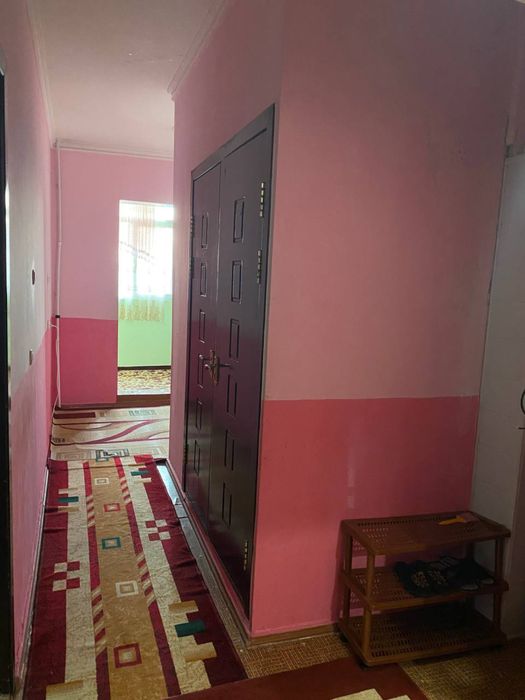 Chorsuda kvartira sotiladi 3/4/5