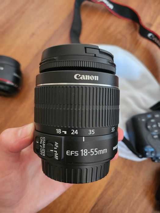 Vand aparat foto Canon Eos 2000D