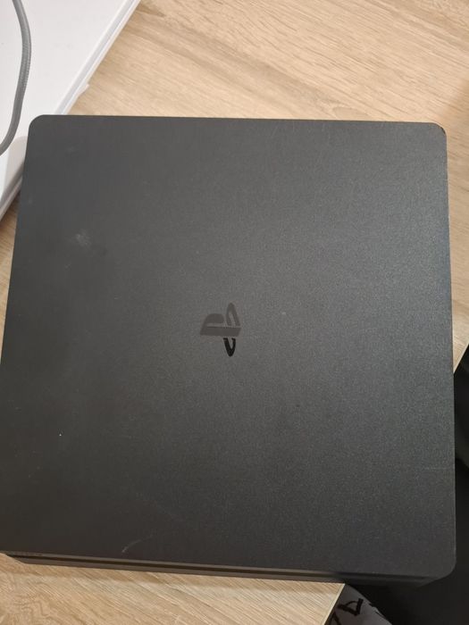 Playstation4 slim