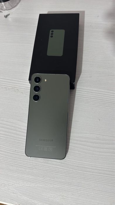 Samsung S23 в отличном состоянии