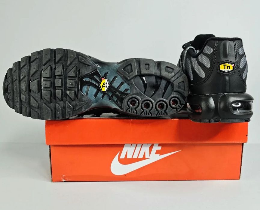 !НОВИ! Nike Air Max Plus Utility | Black/Grey | + КУТИЯ