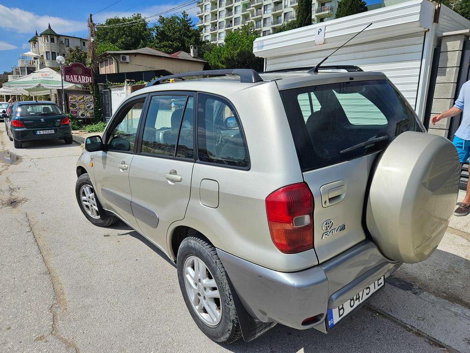 TOYOTA RAV4 джип дизел 2003
