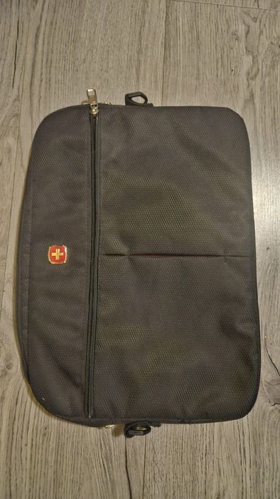 Laptop ASUS X541UV – i5 Gen6, 64-bit, pregătit de utilizare, (curățare și întreținere recentă)