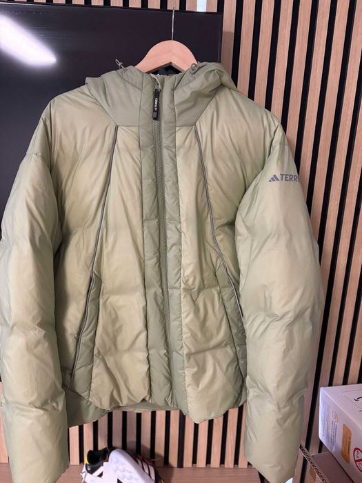 Geaca Adidas Terrex de iarna Marimea M !