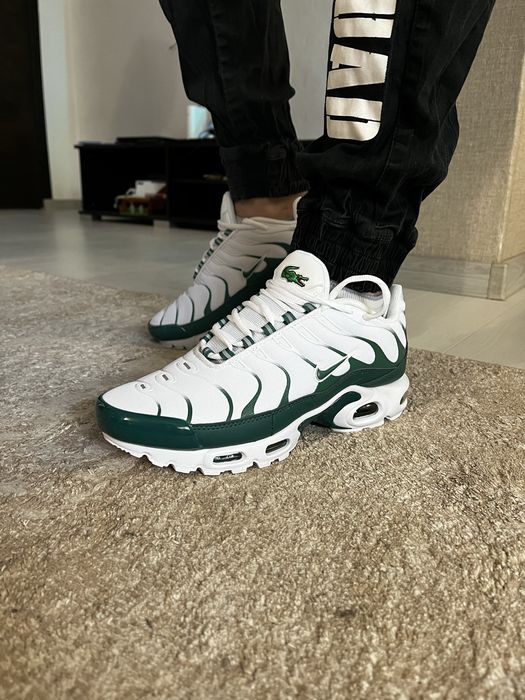 Nike air max plus tn x lacoste