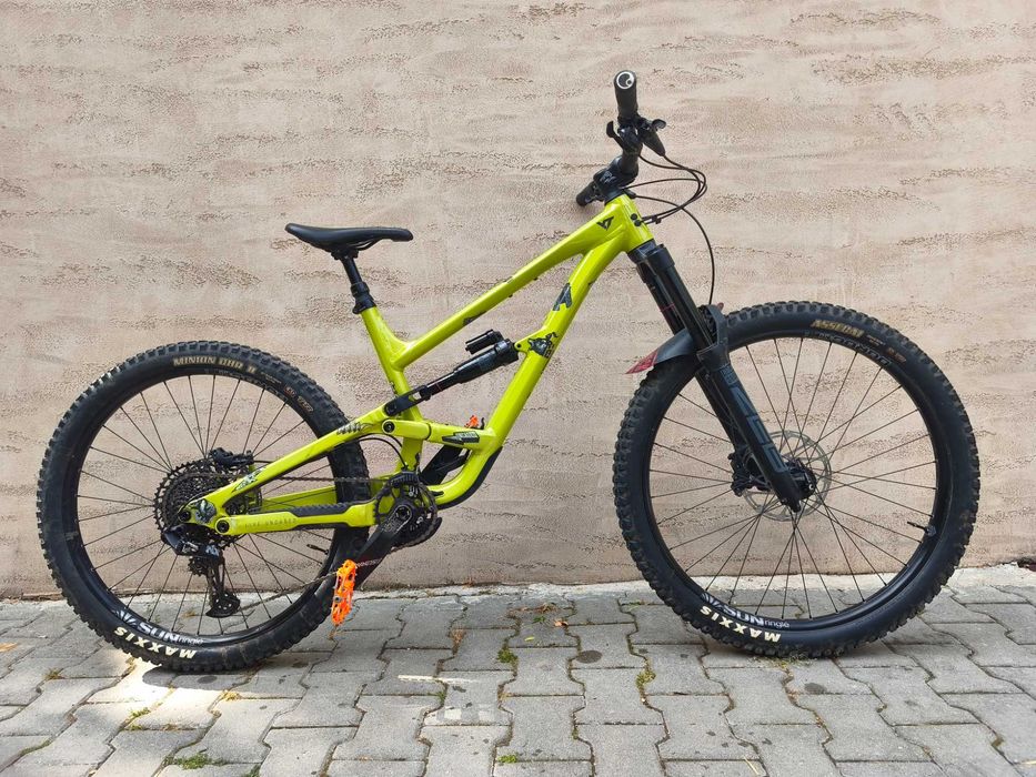 2025 YT Capra MX Core 1 *ZEB Select+/NX/DB8*
