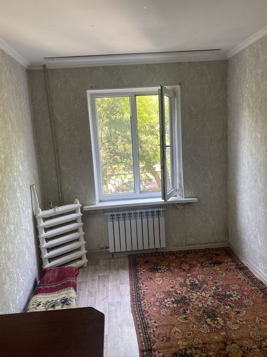 Продаетса квартира в общежитий