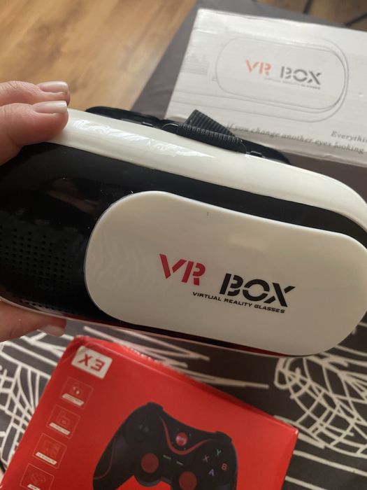 Очки вертуальной реальности продам