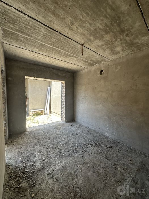 Qizgaldoq olmazor kochada 1.5 sotix karobka zomona roparasi