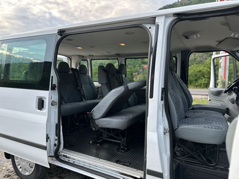 Ford Transit 9 Locuri 2012/ 2.2TDCI 125PS/ Klima