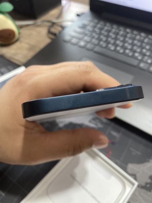 Iphone 13 masla faqat plomba buzilgan