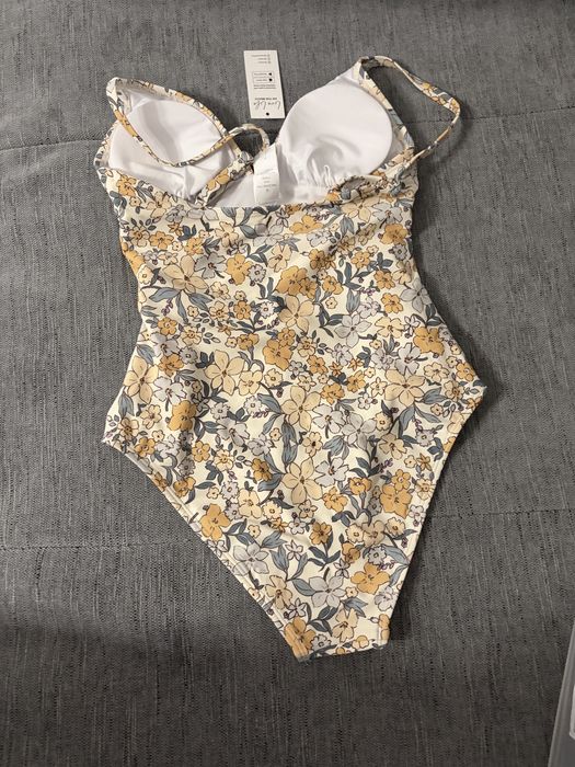 CUPSHE costum întreg de baie decolteu în V control abdomen cupe fronsate – Galben S