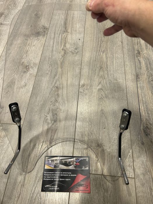 Полиране фарове и облепяне  с фолио