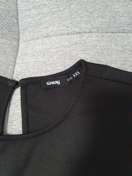 Малка черна рокля