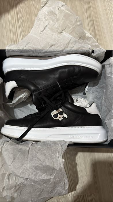 Karl lagerfeld marimea 44