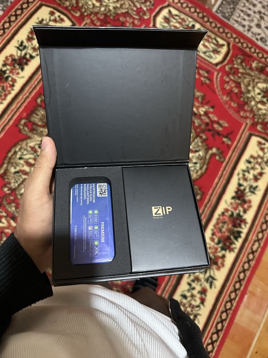 ZIP 909 knopka legushka