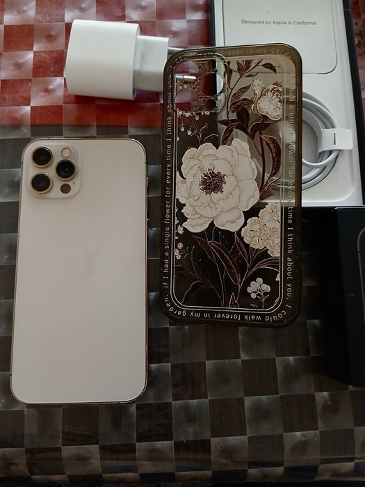 Iphone 12 Pro in stare buna