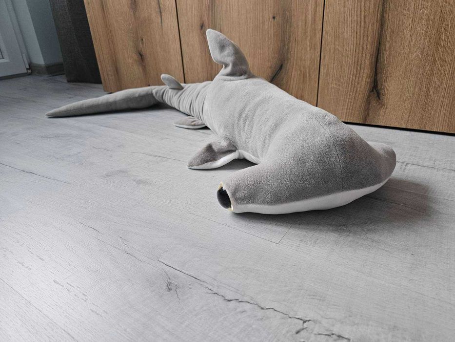 Огромна риба Чук - плюшена играчка