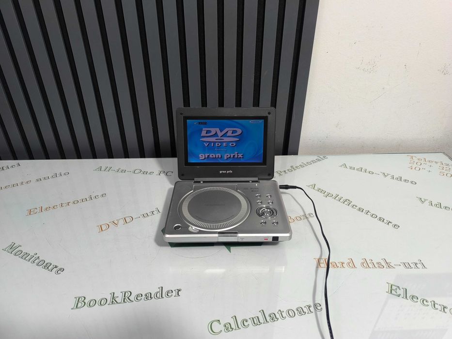 DVD player portabil gran prix PT-3688 DVD USB SD baterie 3100mAh