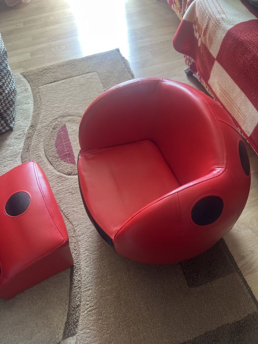 Fotoliu gărgăriță pentru copii